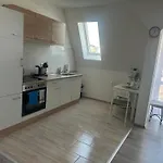 Ueber Den Daechern Von Halle Appartement *