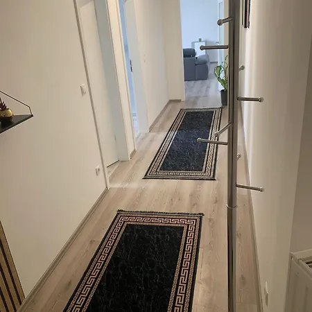 Apartment Ueber Den Daechern Von Halle *