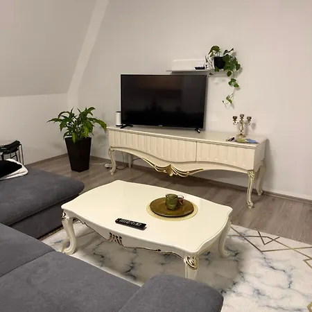 Ueber Den Daechern Von Halle Apartment *