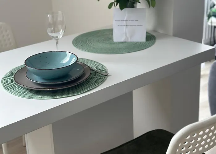 Ueber Den Daechern Von Halle