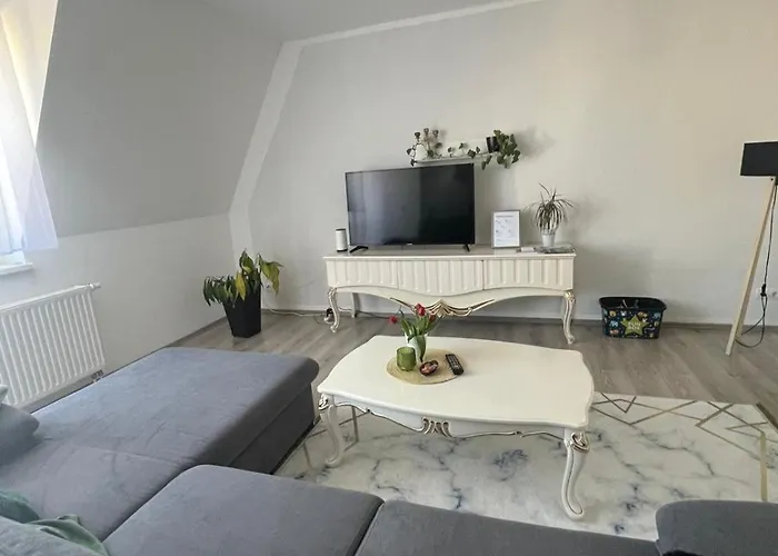 Ueber Den Daechern Von Halle Appartement